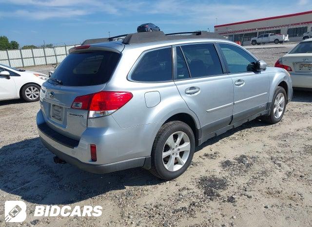 4S4BRCGC7D3261934 2013 Subaru Outback photo no. 4