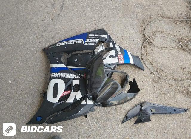 JS1DM11H7H2100557 2017 Suzuki GSX-R1000 photo no. 12