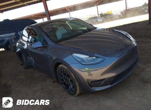7SAYGDEE1PF644762 2023 Tesla Model Y photo no. 1