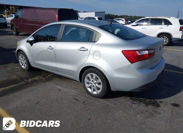 KNADM4A32F6421775 2015 KIA Rio photo no. 3