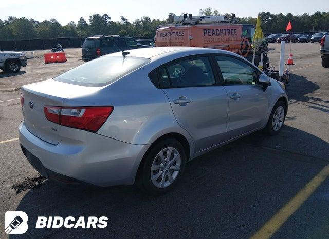 KNADM4A32F6421775 2015 KIA Rio photo no. 4