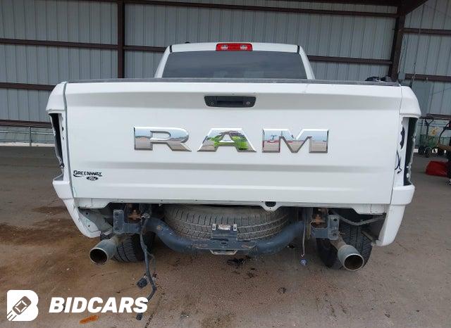 1C6RR7FT7JS135125 2018 RAM 1500 photo no. 17