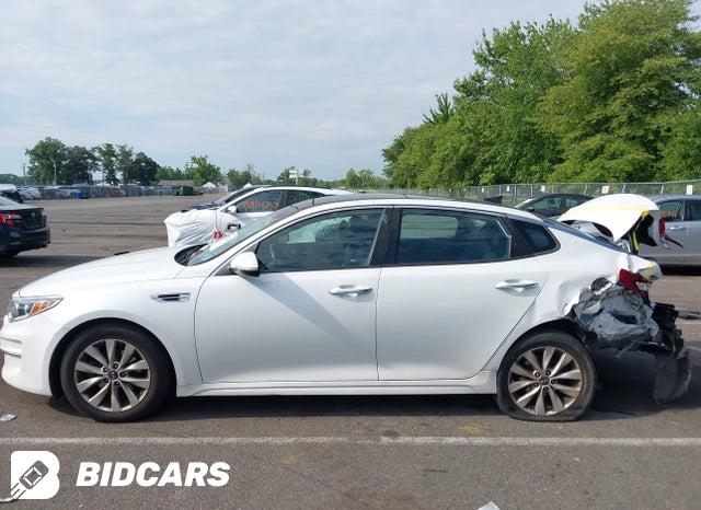 2016 KIA Optima — VIN 5XXGU4L39GG085042, şəkil 14