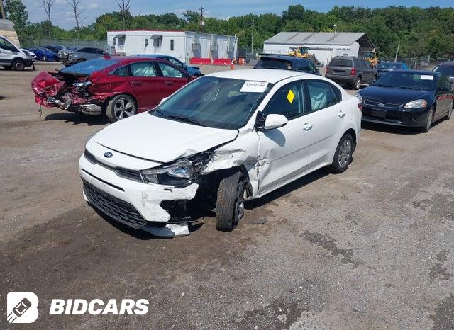 2021 KIA Rio — VIN 3KPA24AD8ME409190, şəkil 2