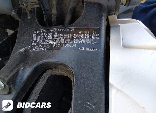 JS1DM11F0S7100084 2025 Suzuki GSX-R1000 photo no. 10