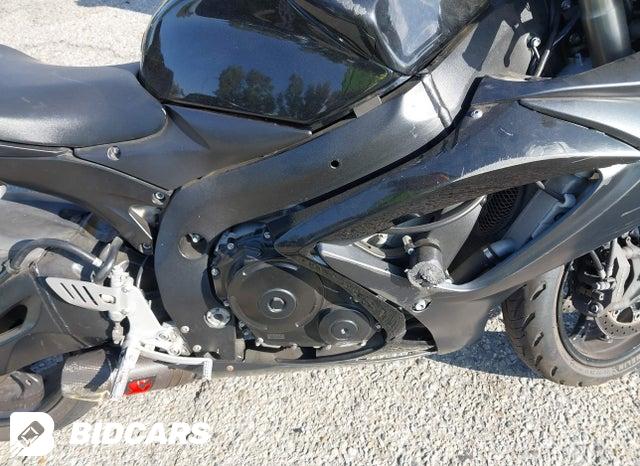 JS1GN7DA172117560 2007 Suzuki GSX-R600 photo no. 8