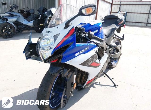 JS1GN7FA0T7100811 2026 Suzuki GSX-R600 photo no. 2