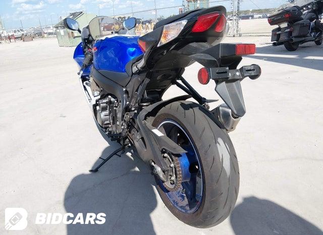 JS1GN7FA0T7100811 2026 Suzuki GSX-R600 photo no. 3