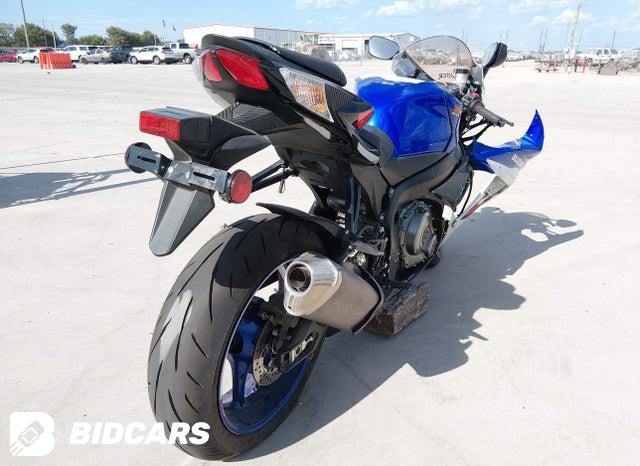 JS1GN7FA0T7100811 2026 Suzuki GSX-R600 photo no. 4