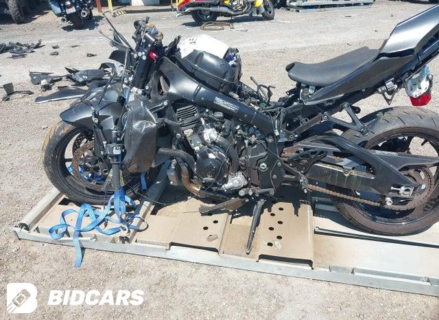 JS1DM11B3M7100113 2021 Suzuki GSX-R1000 photo no. 9