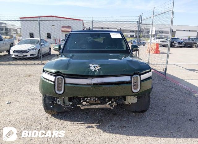7PDSGABA4RN039327 2024 Rivian R1S photo no. 13