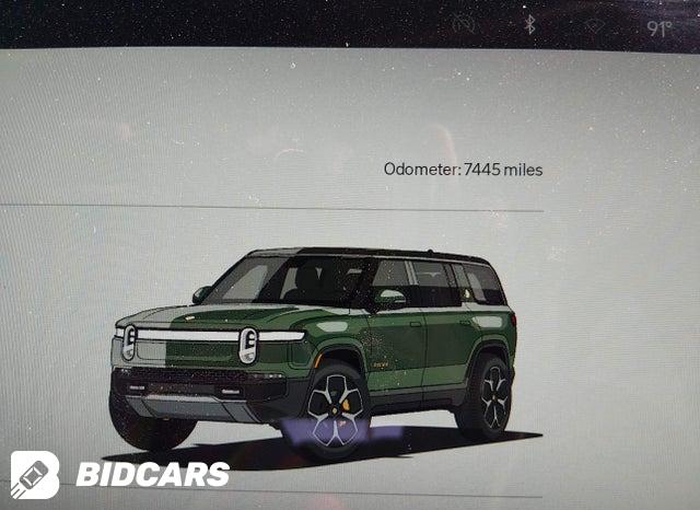 7PDSGABA4RN039327 2024 Rivian R1S photo no. 7