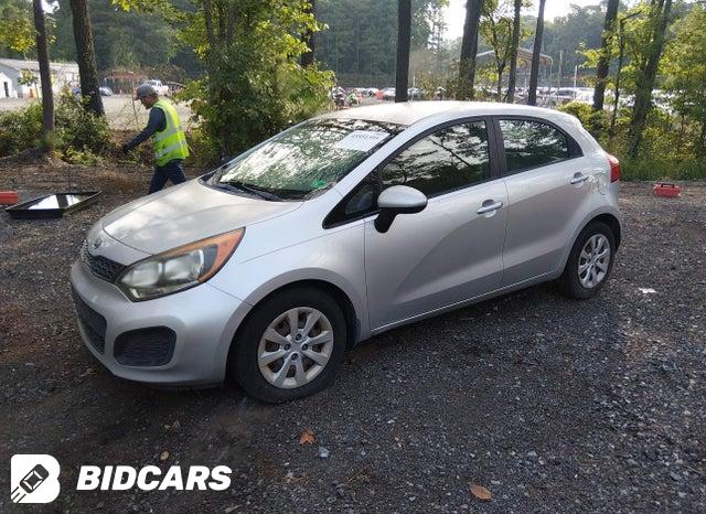 KNADM5A30D6108663 2013 KIA Rio photo no. 2