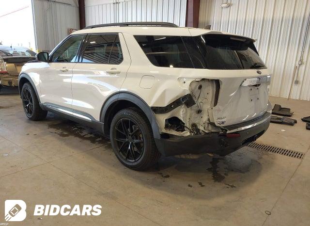 1FMSK8DHXMGA83172 2021 Ford Explorer photo no. 3