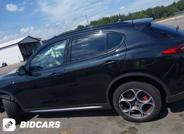 2023 Alfa Romeo Stelvio — VIN ZASPAKBN0P7D52844, şəkil 14