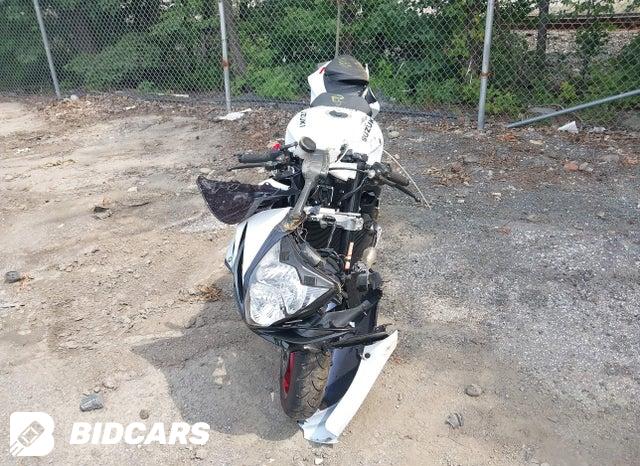 JS1GN7FA2S7101568 2025 Suzuki GSX-R600 photo no. 5