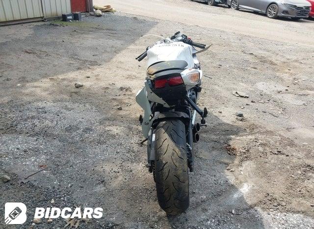 JS1GN7FA2S7101568 2025 Suzuki GSX-R600 photo no. 6