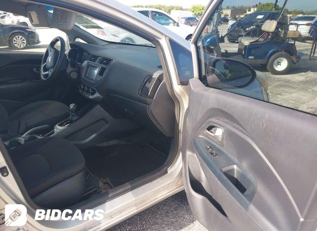 KNADM4A39F6469712 2015 KIA Rio photo no. 5