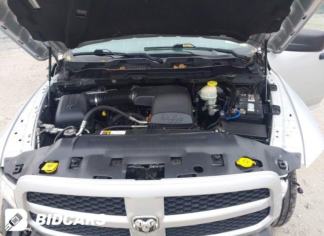1C6RR7FG9JS126574 2018 RAM 1500 photo no. 10