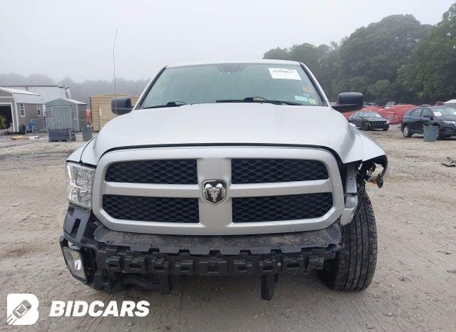 1C6RR7FG9JS126574 2018 RAM 1500 photo no. 12