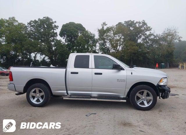 1C6RR7FG9JS126574 2018 RAM 1500 photo no. 13