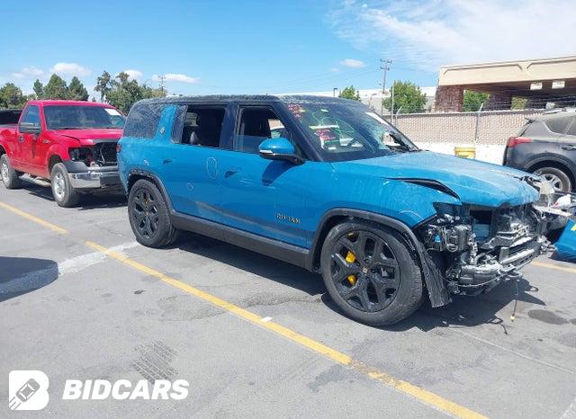 7PDSGCBPXSN063590 2025 Rivian R1S photo no. 1