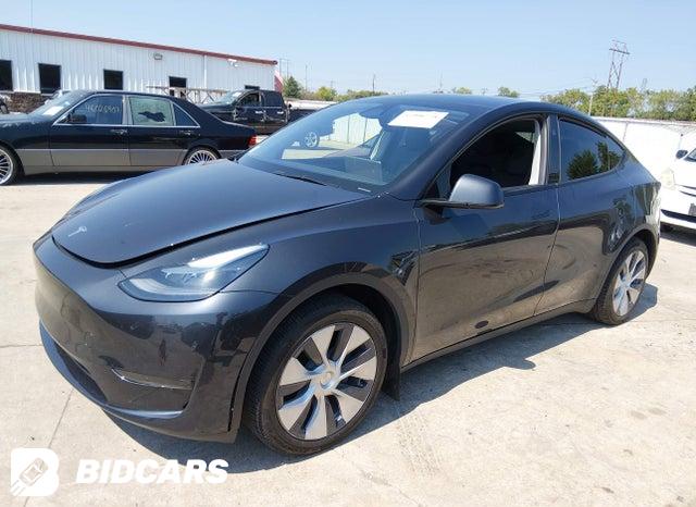 7SAYGDED9RF017916 2024 Tesla Model Y photo no. 2