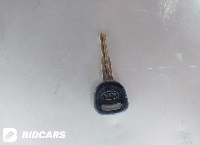 KNADC123516065010 2001 KIA Rio photo no. 11