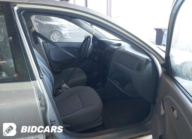 KNADC123516065010 2001 KIA Rio photo no. 5