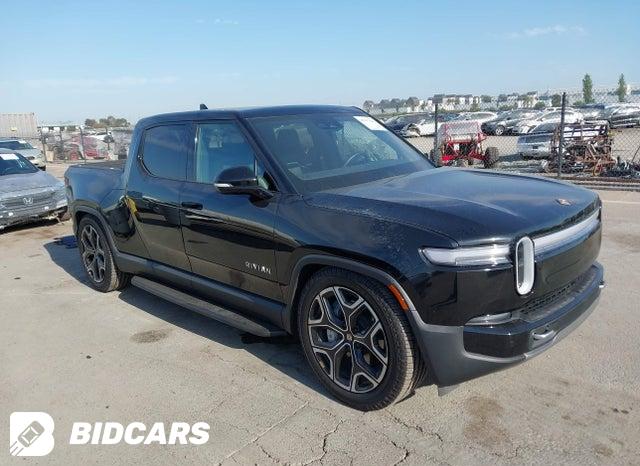 7FCTGBAA8SN037678 2025 Rivian R1T photo no. 1