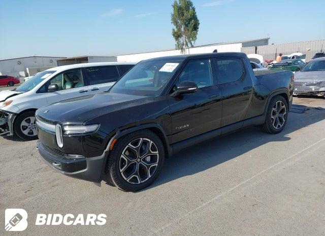7FCTGBAA8SN037678 2025 Rivian R1T photo no. 2