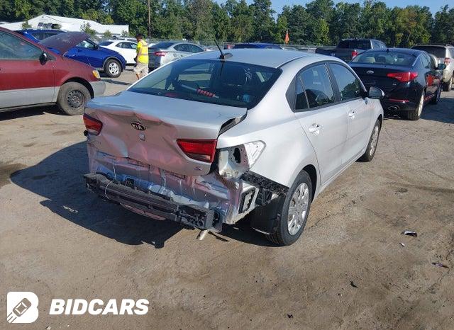 3KPA24AD3ME367320 2021 KIA Rio photo no. 4