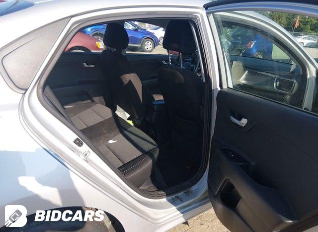 3KPA24AD3ME367320 2021 KIA Rio photo no. 8