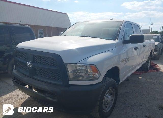 3C6TR5HT9EG217555 2014 RAM 2500 photo no. 2