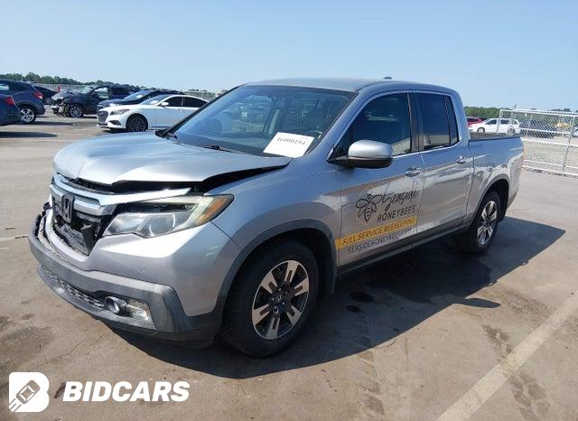 2018 Honda Ridgeline — VIN 5FPYK2F60JB003317, фото 2