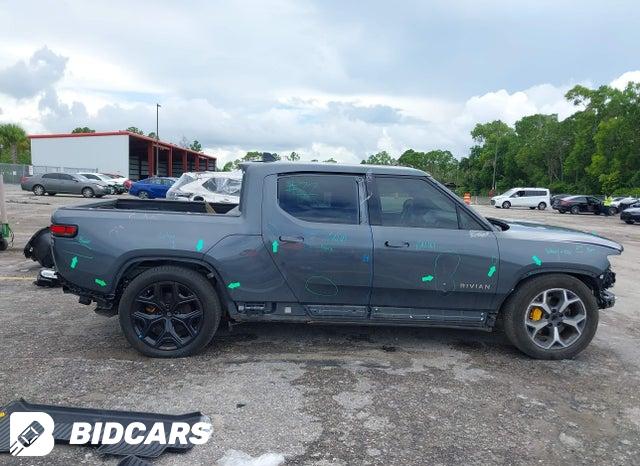 7FCTGAAAXNN006270 2022 Rivian R1T photo no. 14