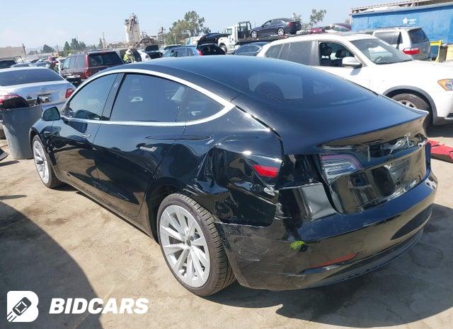 2018 Tesla MODEL 3 — VIN 5YJ3E1EB2JF112896, фото 3