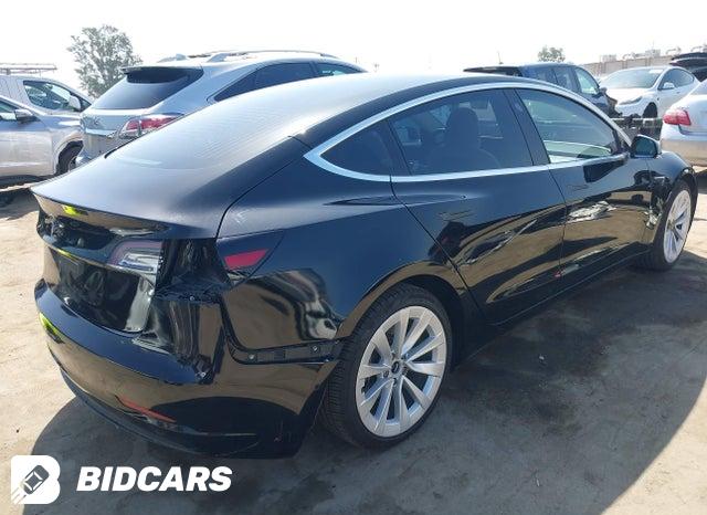 2018 Tesla MODEL 3 — VIN 5YJ3E1EB2JF112896, фото 4