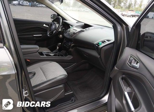 1FMCU9GD1HUD58237 2017 Ford Escape photo no. 5