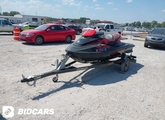 YDV14708E111      2011 Sea-Doo RXT-260 photo no. 2