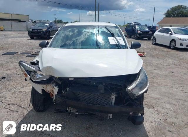 3KPA25AB2JE095715 2018 KIA Rio photo no. 13