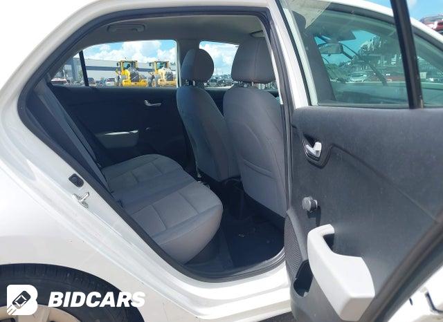 3KPA25AB2JE095715 2018 KIA Rio photo no. 8