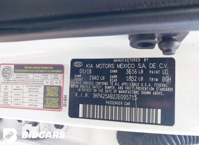 3KPA25AB2JE095715 2018 KIA Rio photo no. 9