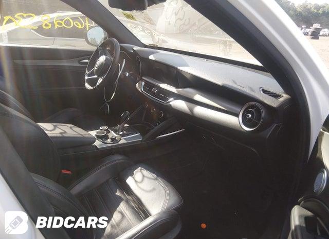 ZASPAKBNXK7C41873 2019 Alfa Romeo Stelvio photo no. 5
