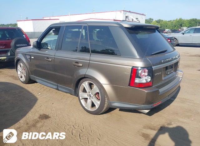 SALSH2E49DA788228 2013 Land Rover Range Rover photo no. 3