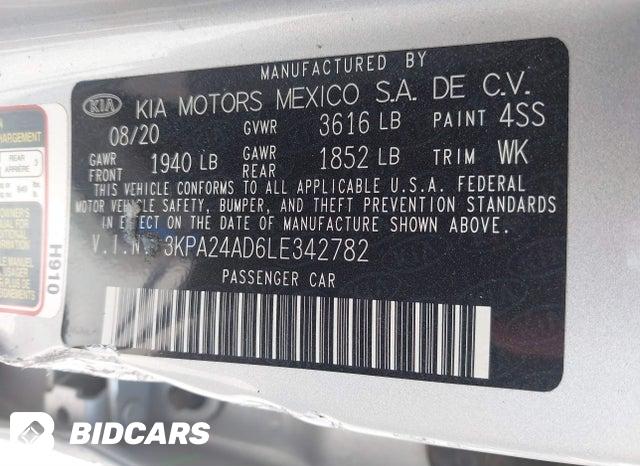 3KPA24AD6LE342782 2020 KIA Rio photo no. 9