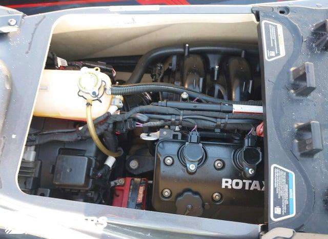 YDVB2491F323      2023 Sea-Doo RXT photo no. 10
