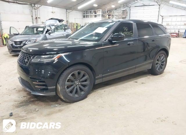 SALYL2RV4JA720815 2018 Land Rover Range Rover photo no. 2