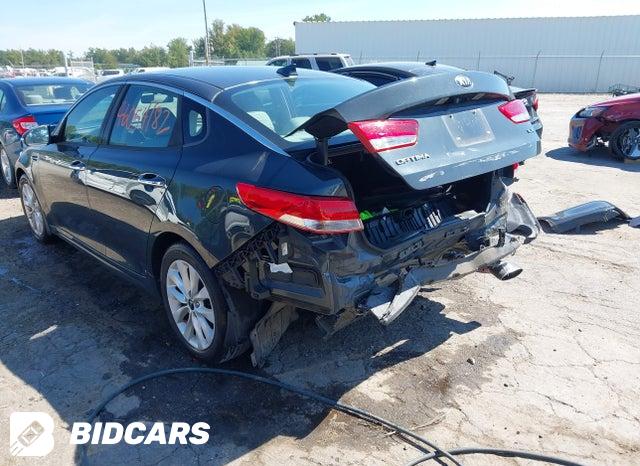 5XXGU4L39GG092587 2016 KIA Optima photo no. 3