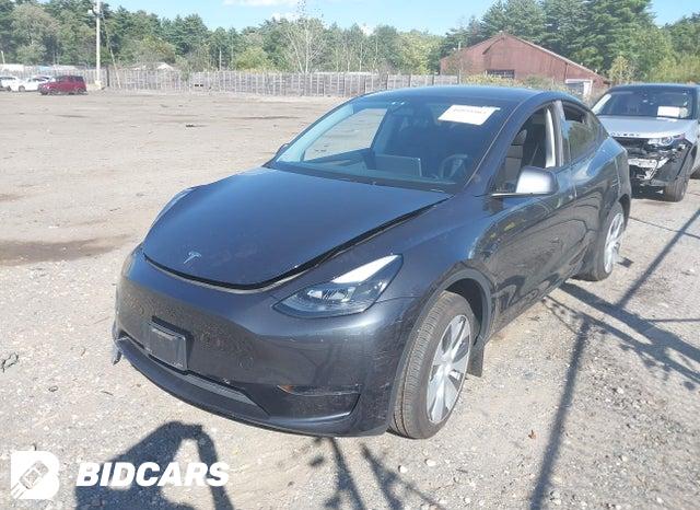 2024 Tesla MODEL Y — VIN 7SAYGDED3RF092143, şəkil 2